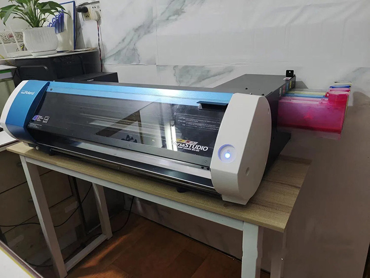 Impresora y cortadora Roland BN-20